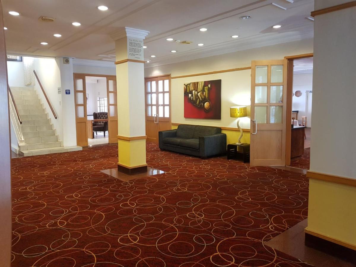 קייפטאון Lady Hamilton Hotel מראה חיצוני תמונה